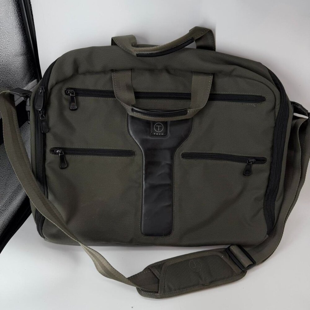 Tumi Tech Travel Olibe Green Laptop Multi Pocket Messenger Bag